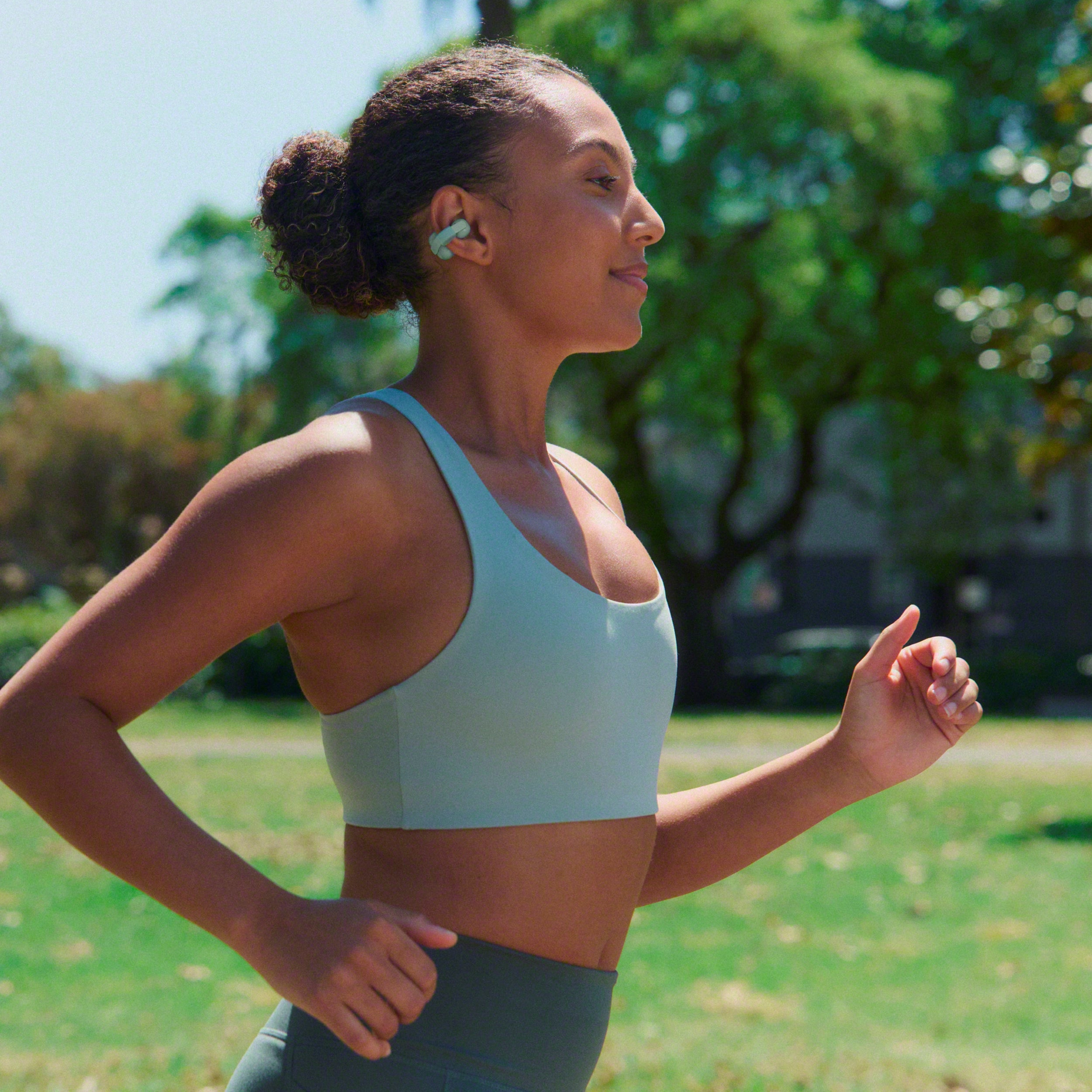Sony LinkBuds Clip Open-Ear Truly Wireless Earbuds, Comfortable & Secure Fit, Lightweight Clip-On Design, Touch Controls, Ambient Sound Awareness, Water Resistant, Up to 37 Hrs of Playback