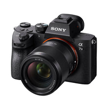 Load image into Gallery viewer, Sony FE 35mm F1.8 (SEL35F18F) E-Mount Full-Frame, Wide-angle Prime Lens