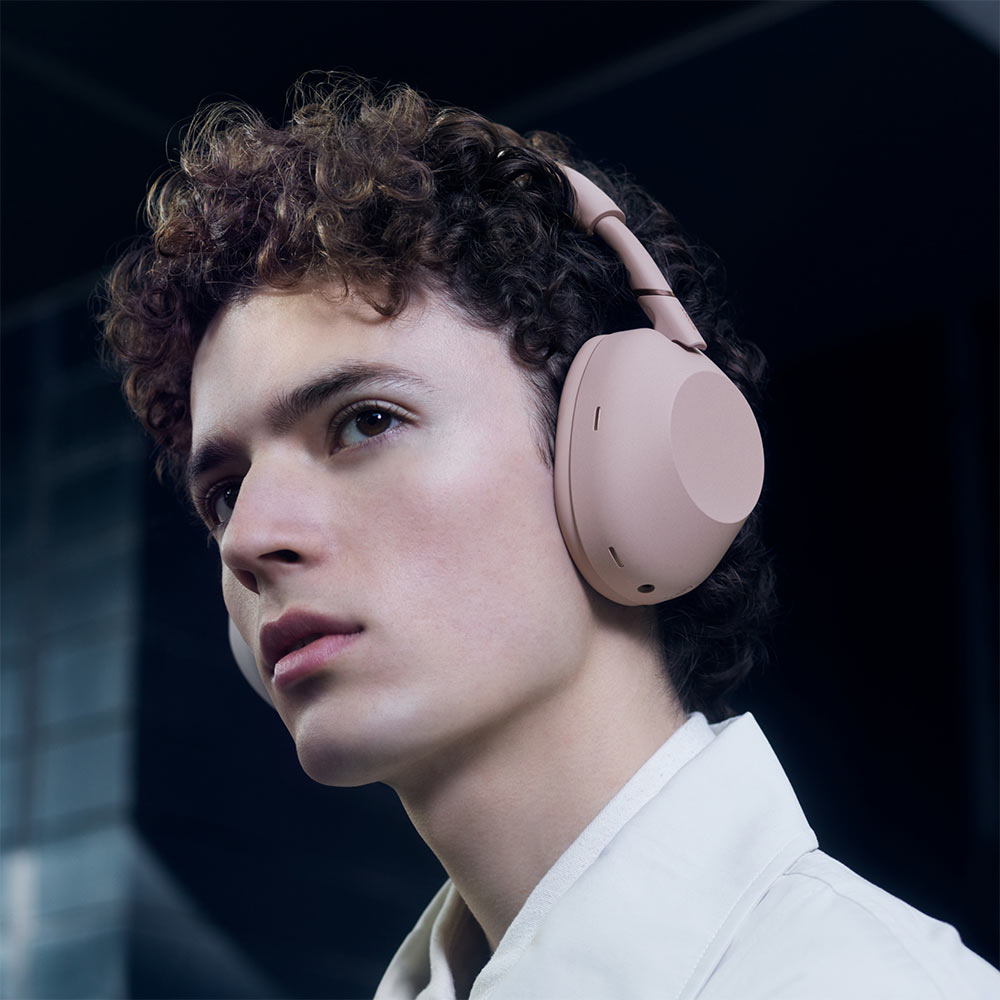 Sony WH-1000XM6 The Best Wireless Noise Canceling Headphones, HD NC Processor QN3, 12 Microphones, Adaptive NC Optimizer, Mastered by Engineers, Studio-Quality